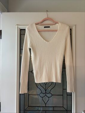 Brandy Melville Ribbed V-Neck Sweater in Cream